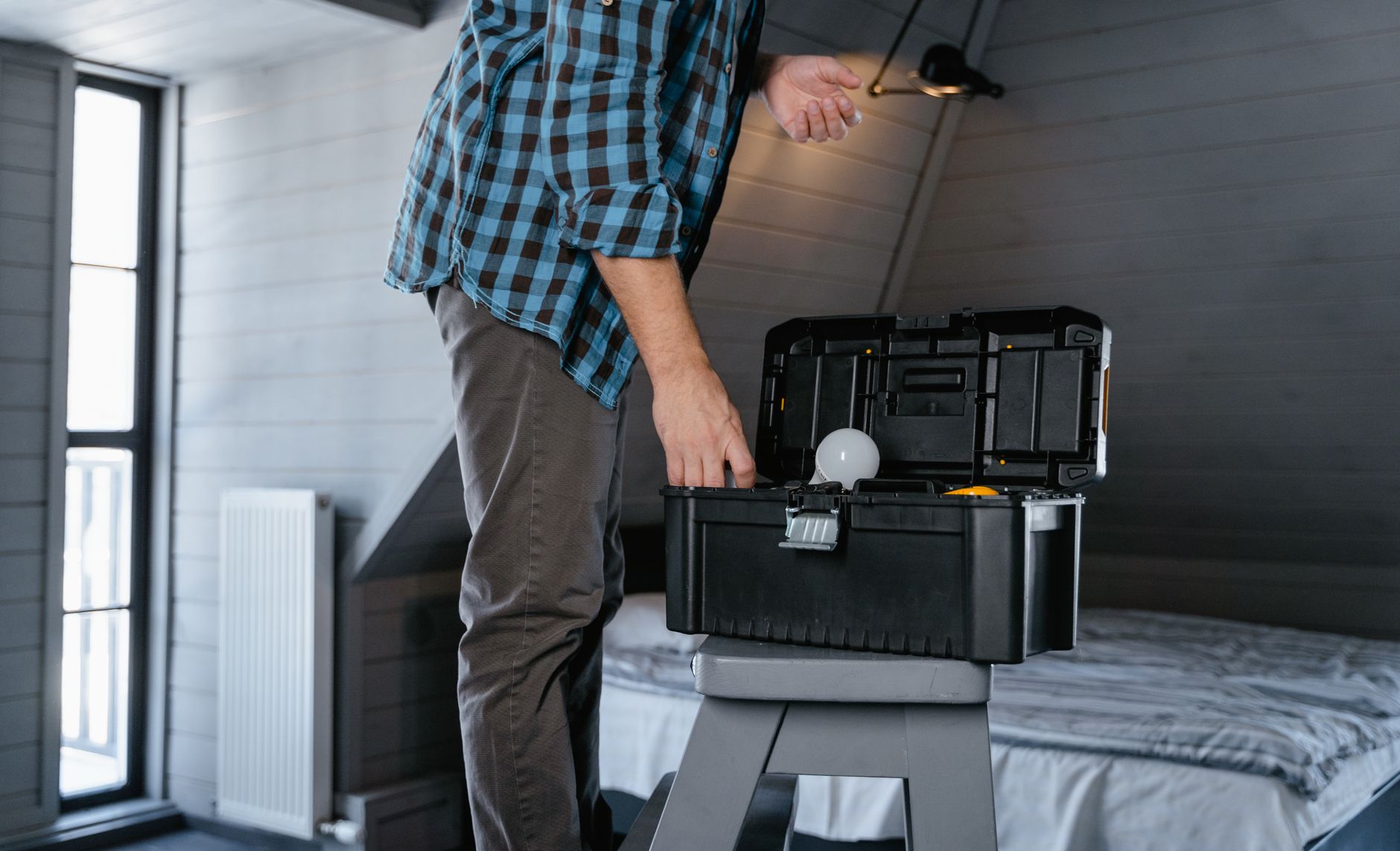 “Top-Notch Window Installation Services in Kendall”